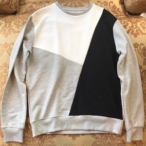 High quality light men’s sweater